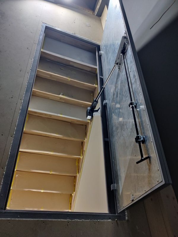 Gulv luke 900mm x 2400mm